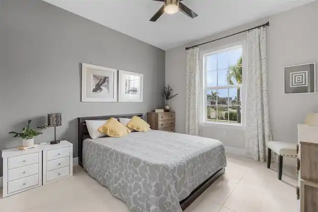 Listing Photo 15
