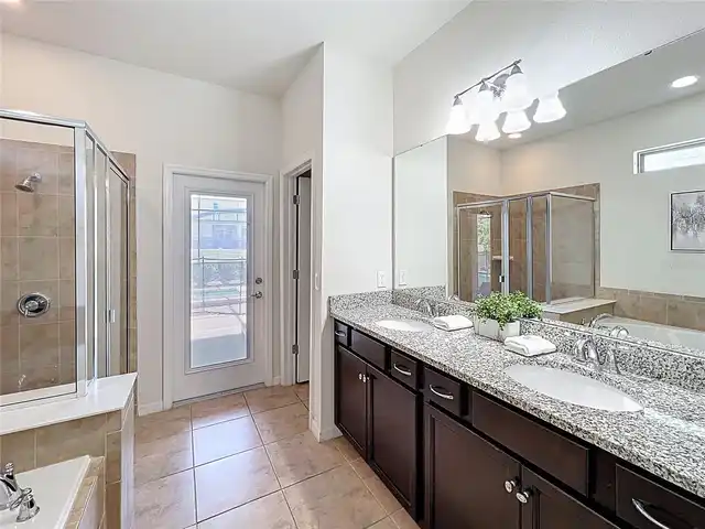 Listing Photo 21