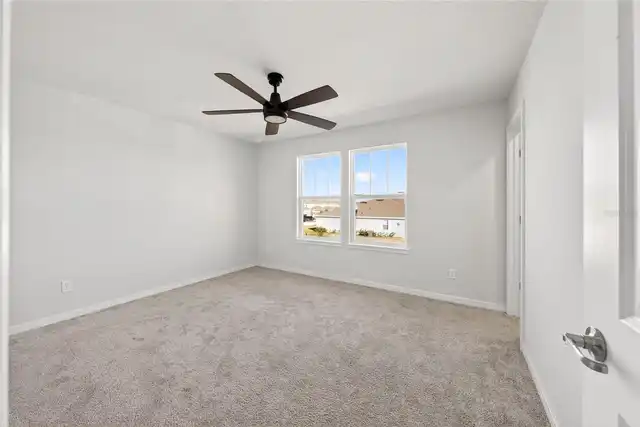 Listing Photo 25