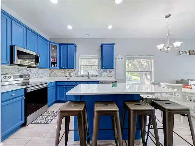 Listing Photo 16