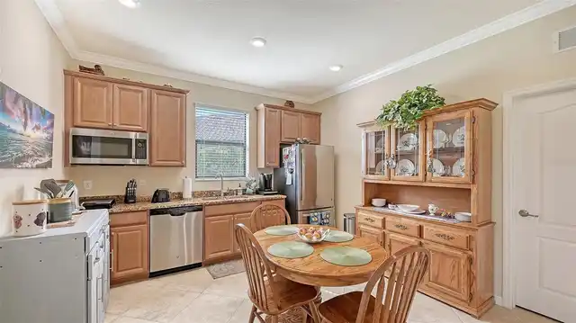 Listing Photo 13