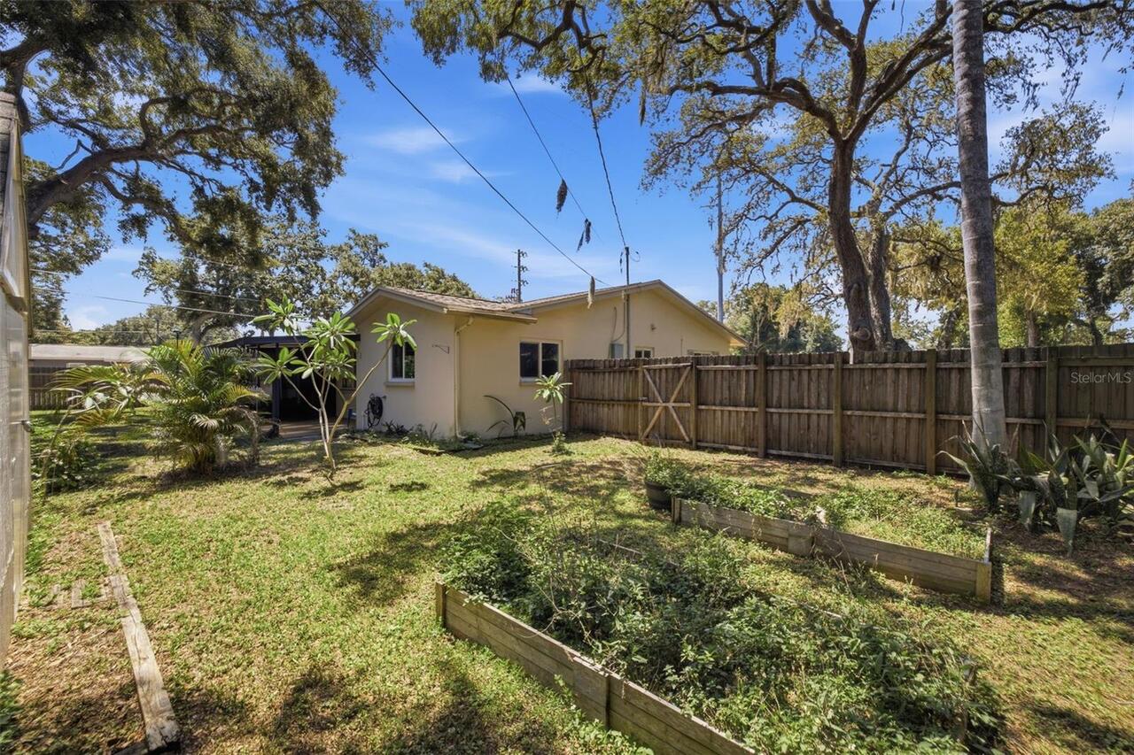 Listing Photo 32