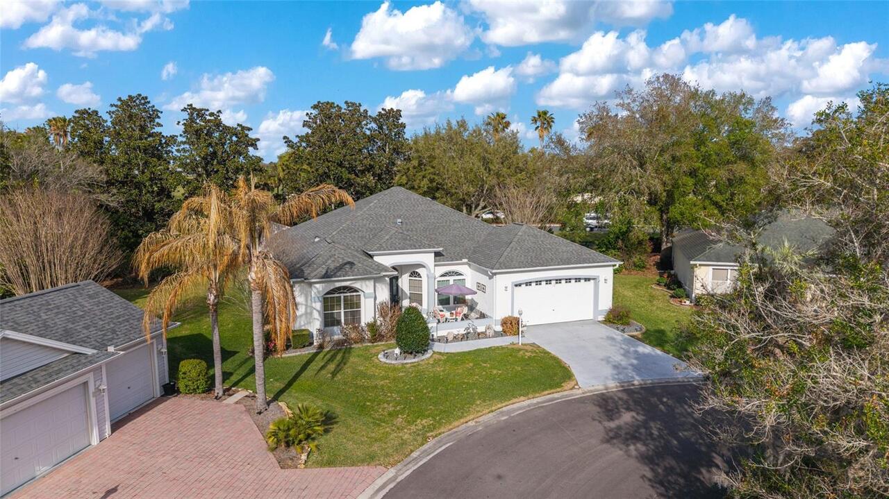 Listing Photo 10