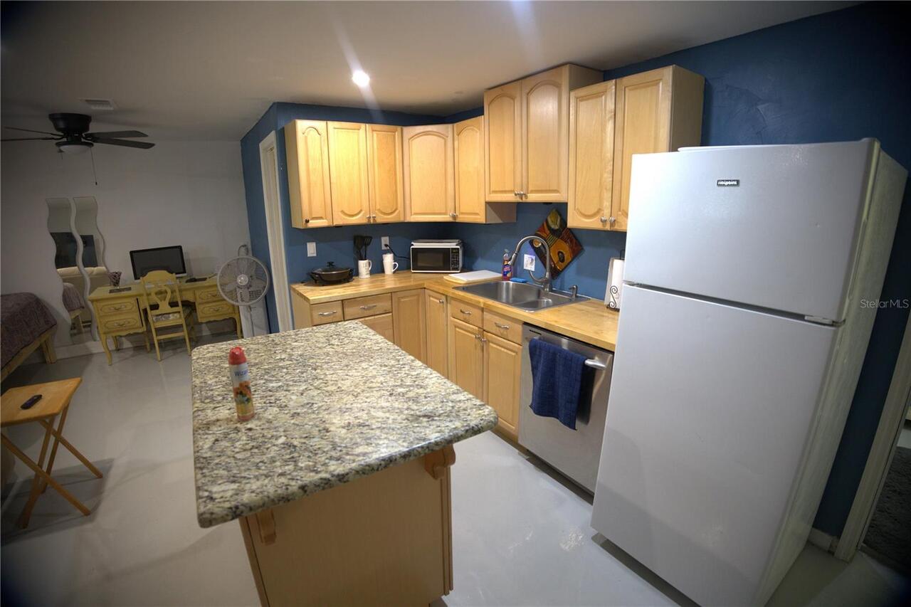 Listing Photo 15