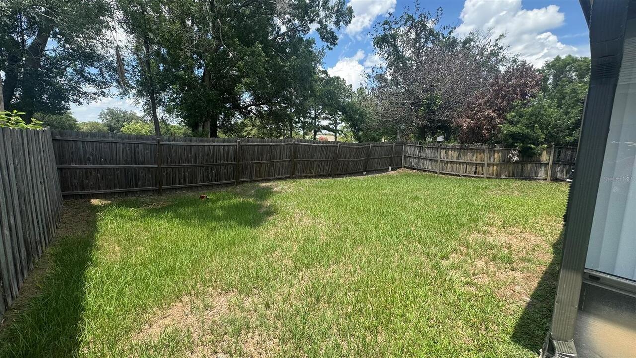Listing Photo 14