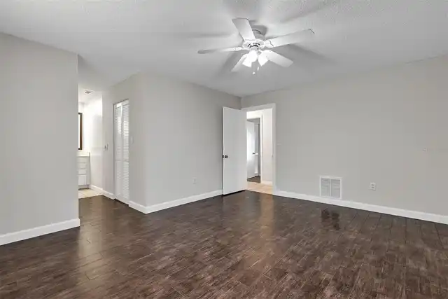 Listing Photo 27
