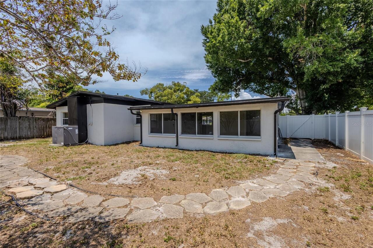 Listing Photo 37