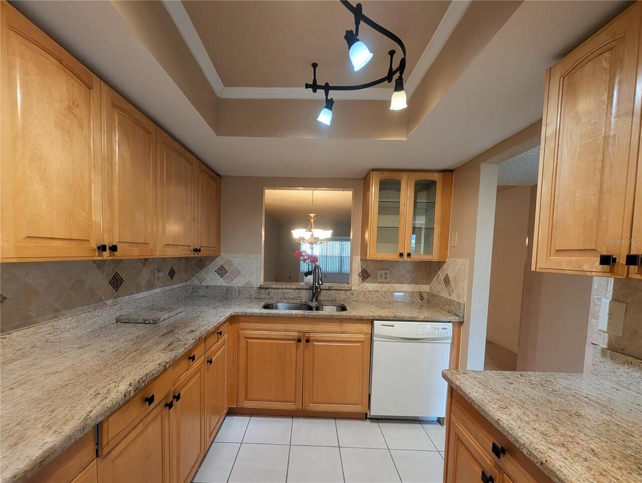 Listing Photo 7
