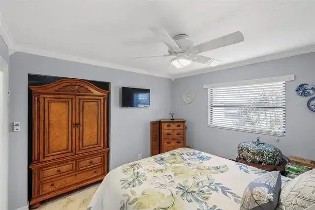 Listing Photo 33
