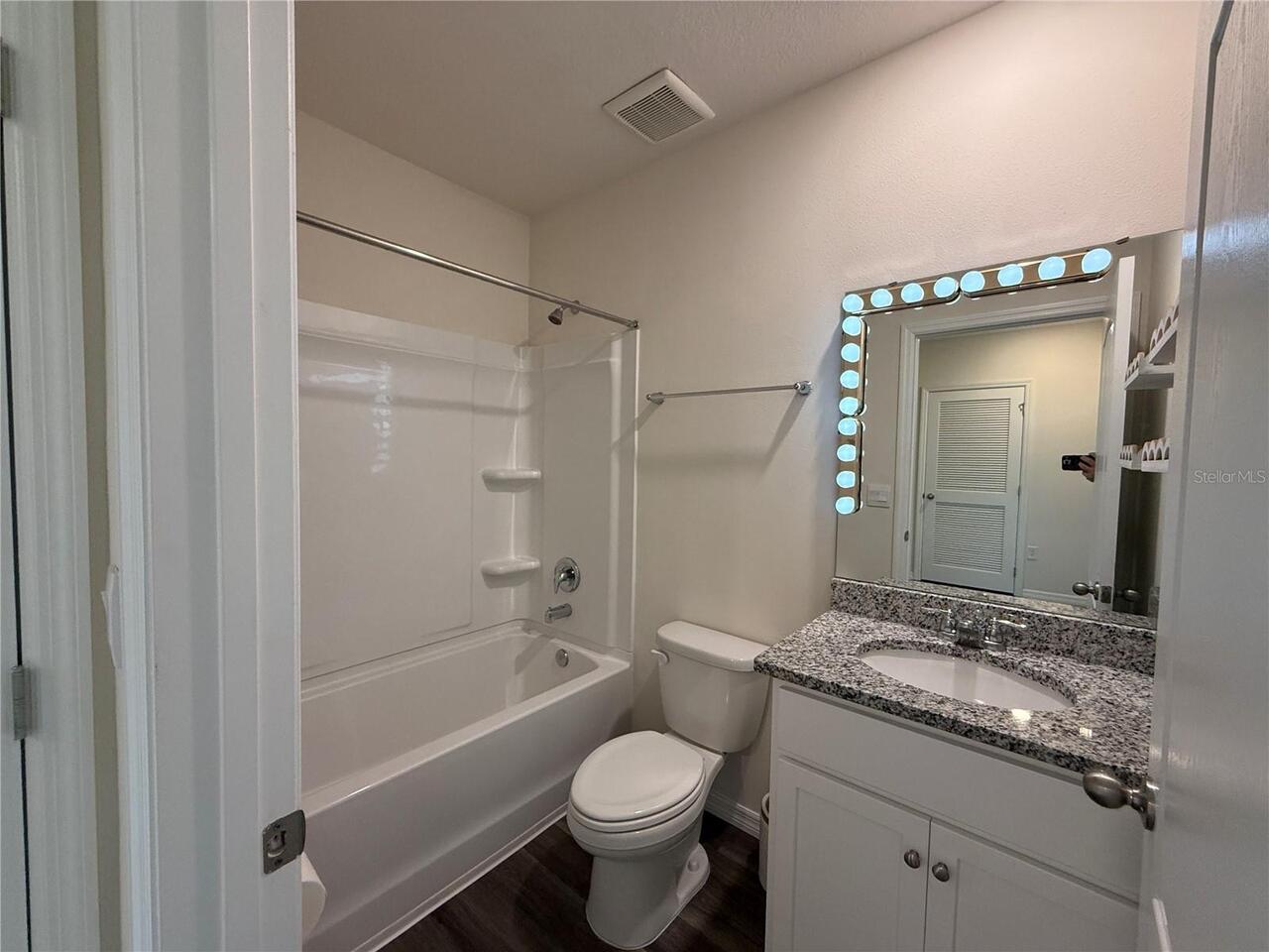 Listing Photo 33