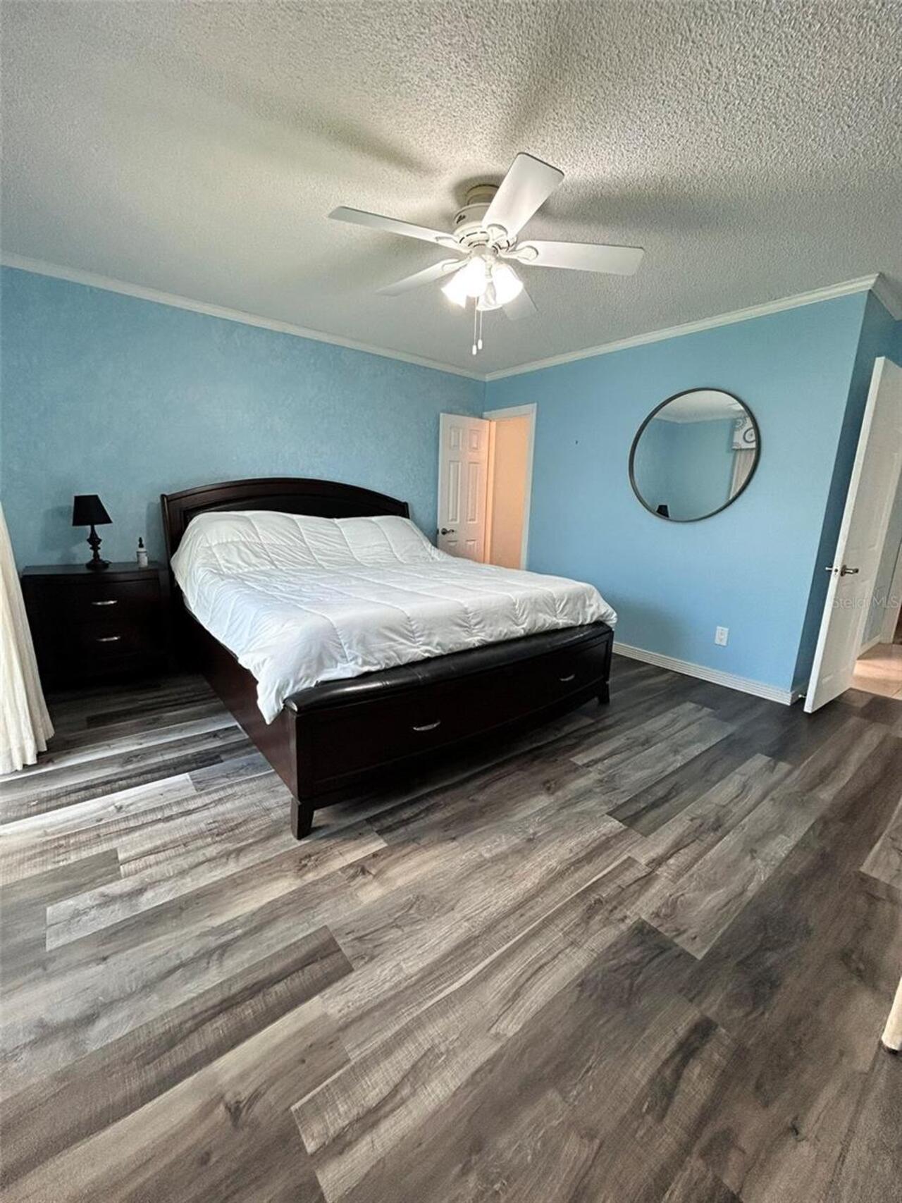 Listing Photo 38