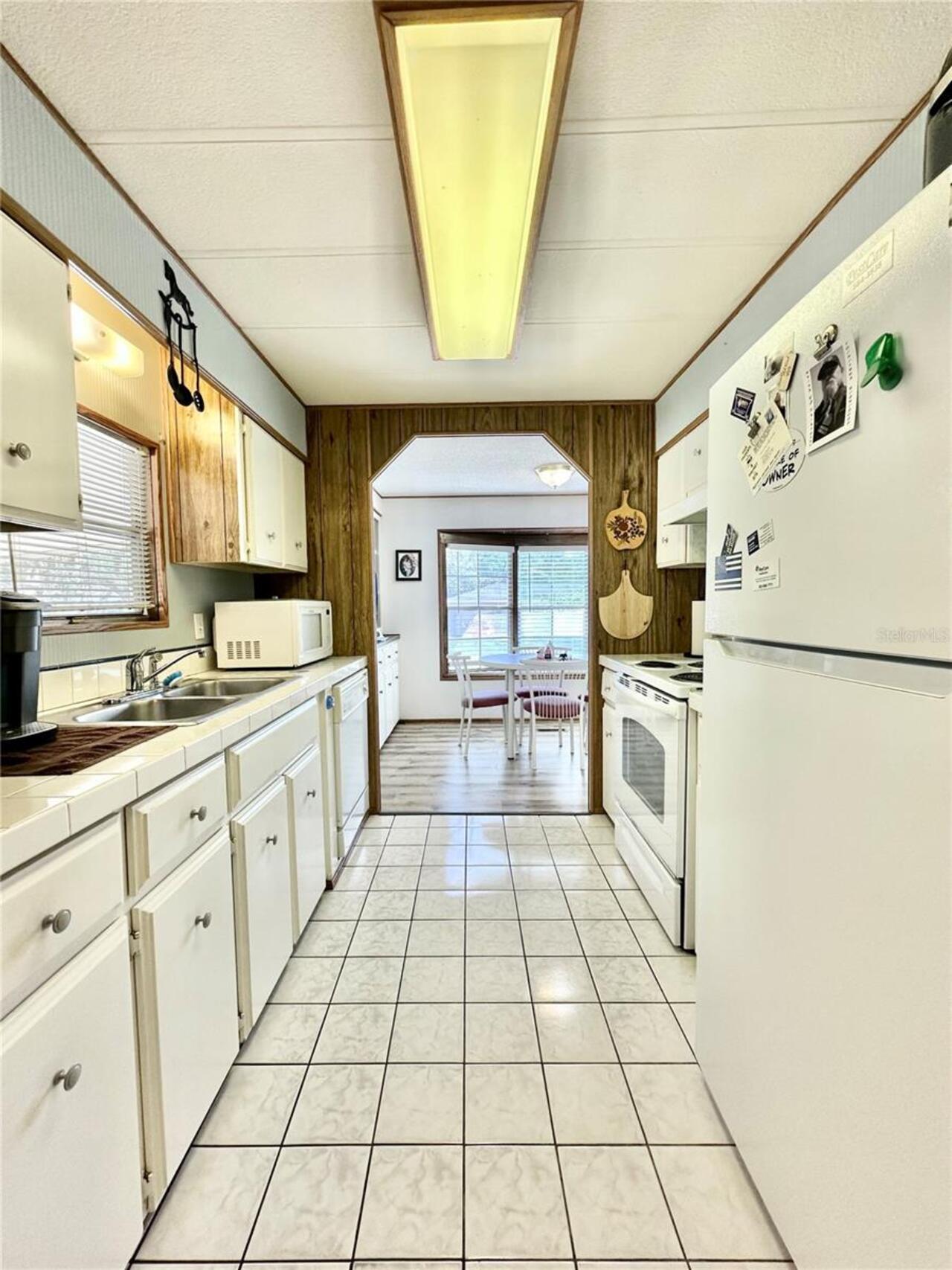 Listing Photo 8