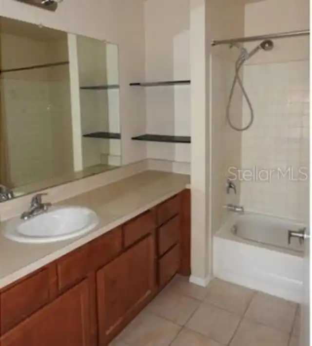 Listing Photo 7