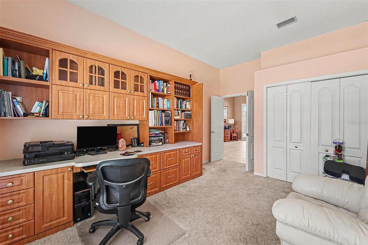 Listing Photo 14