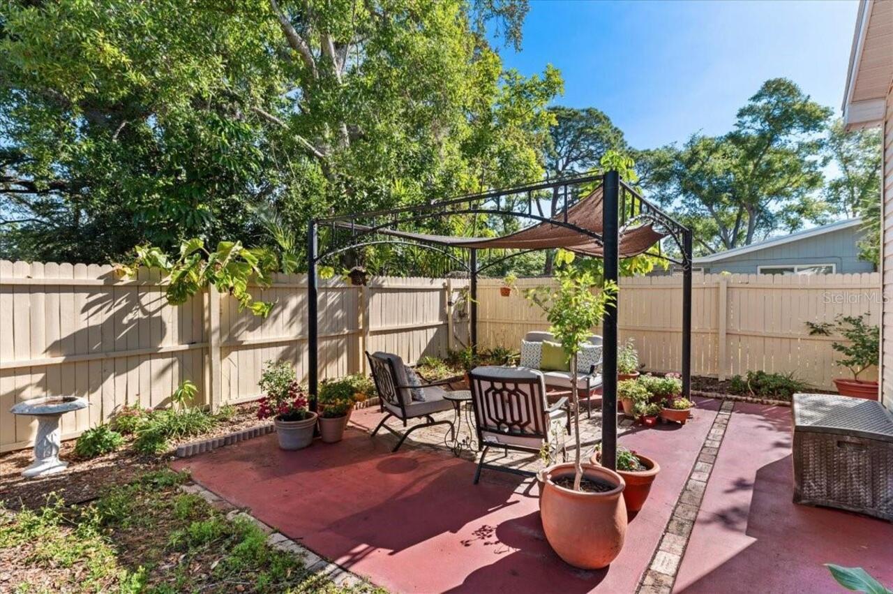 Listing Photo 23