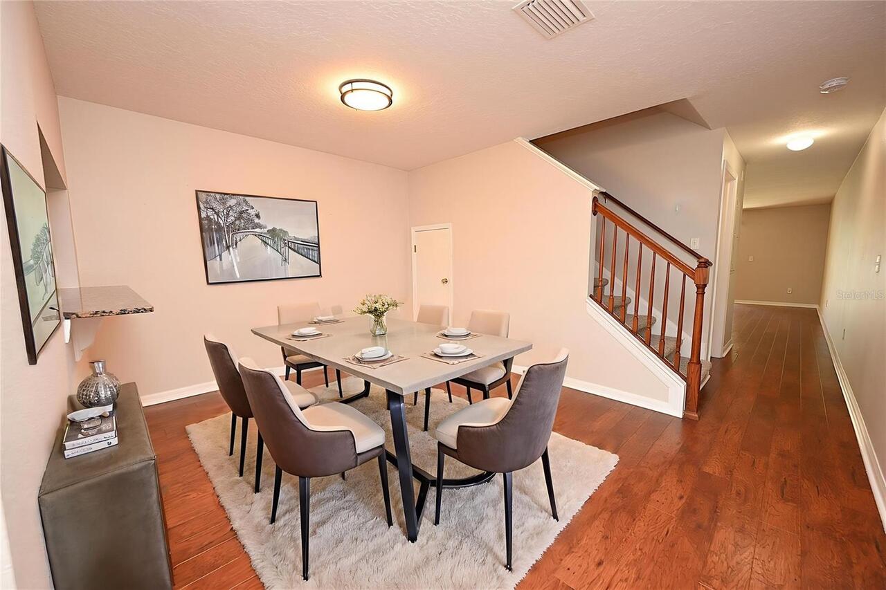 Listing Photo 10