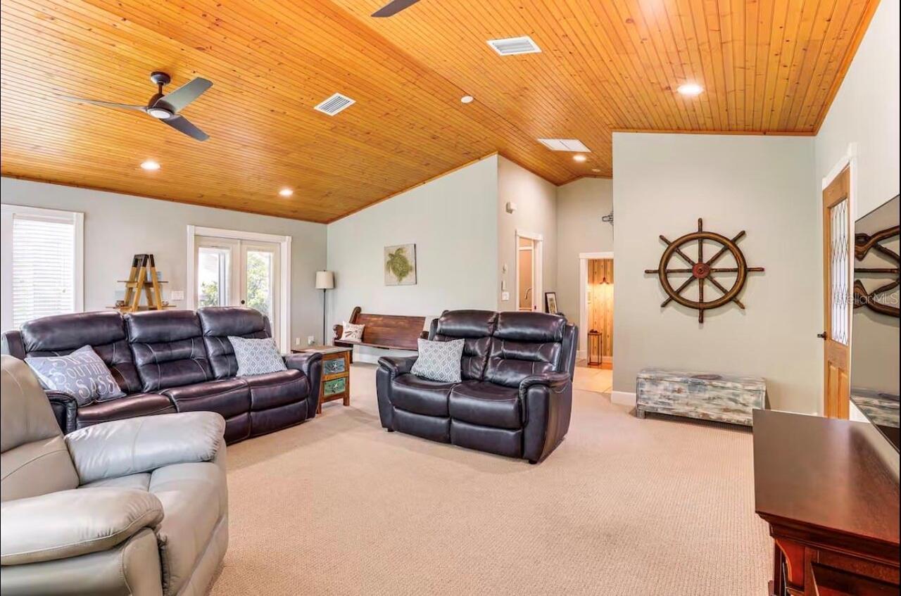 Listing Photo 13