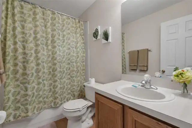 Listing Photo 25