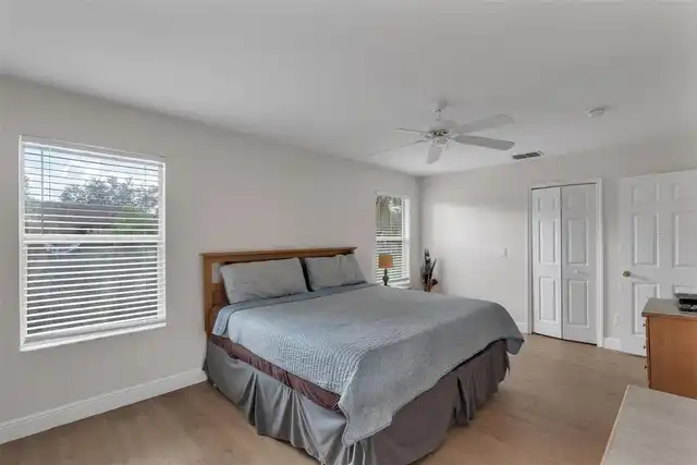 Listing Photo 26