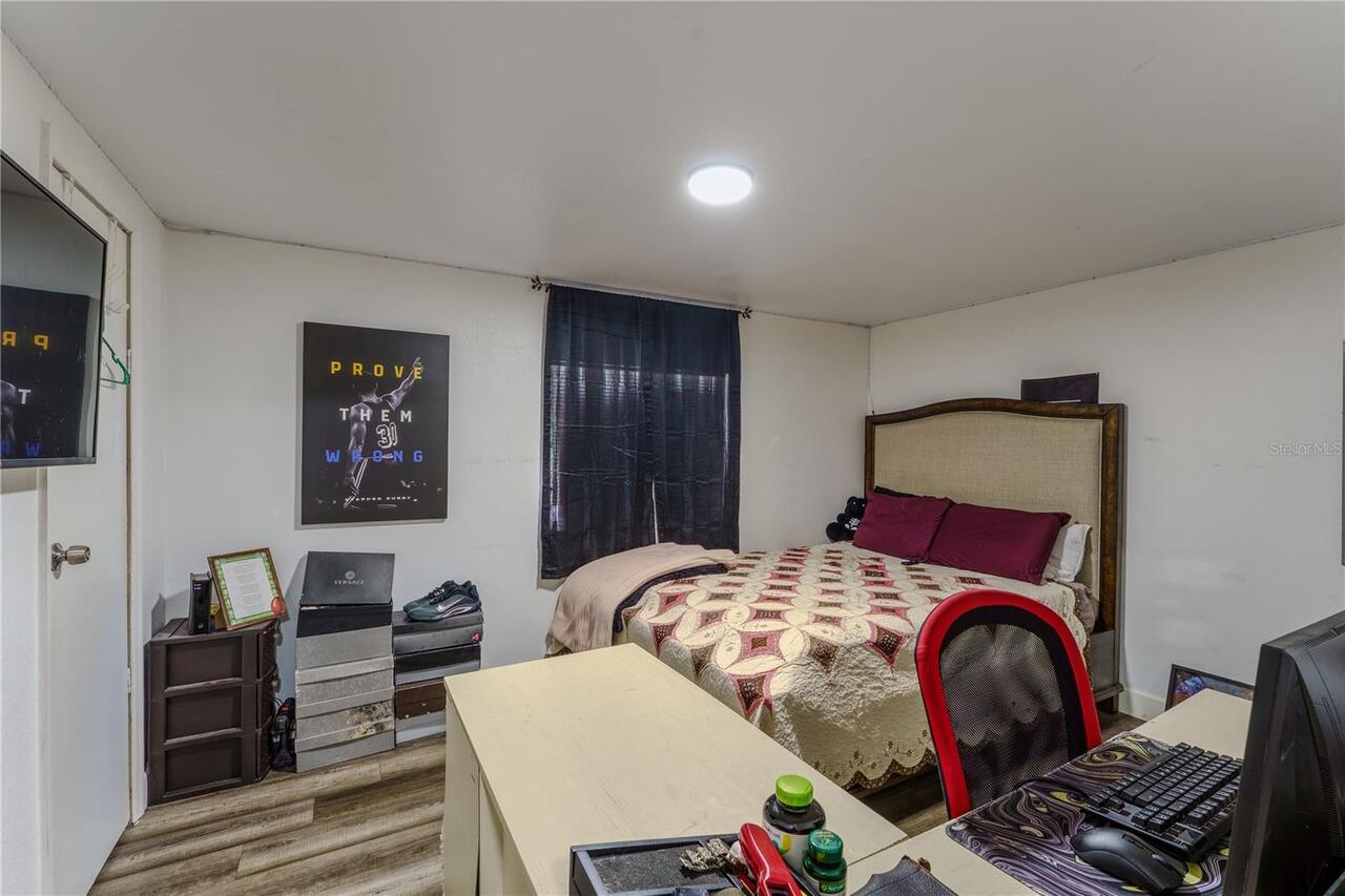Listing Photo 17
