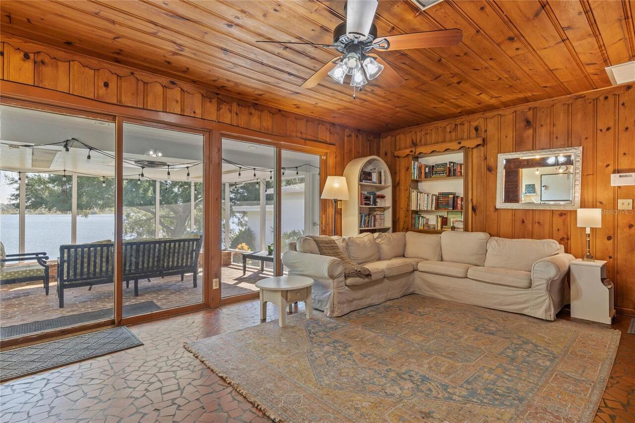 Listing Photo 14