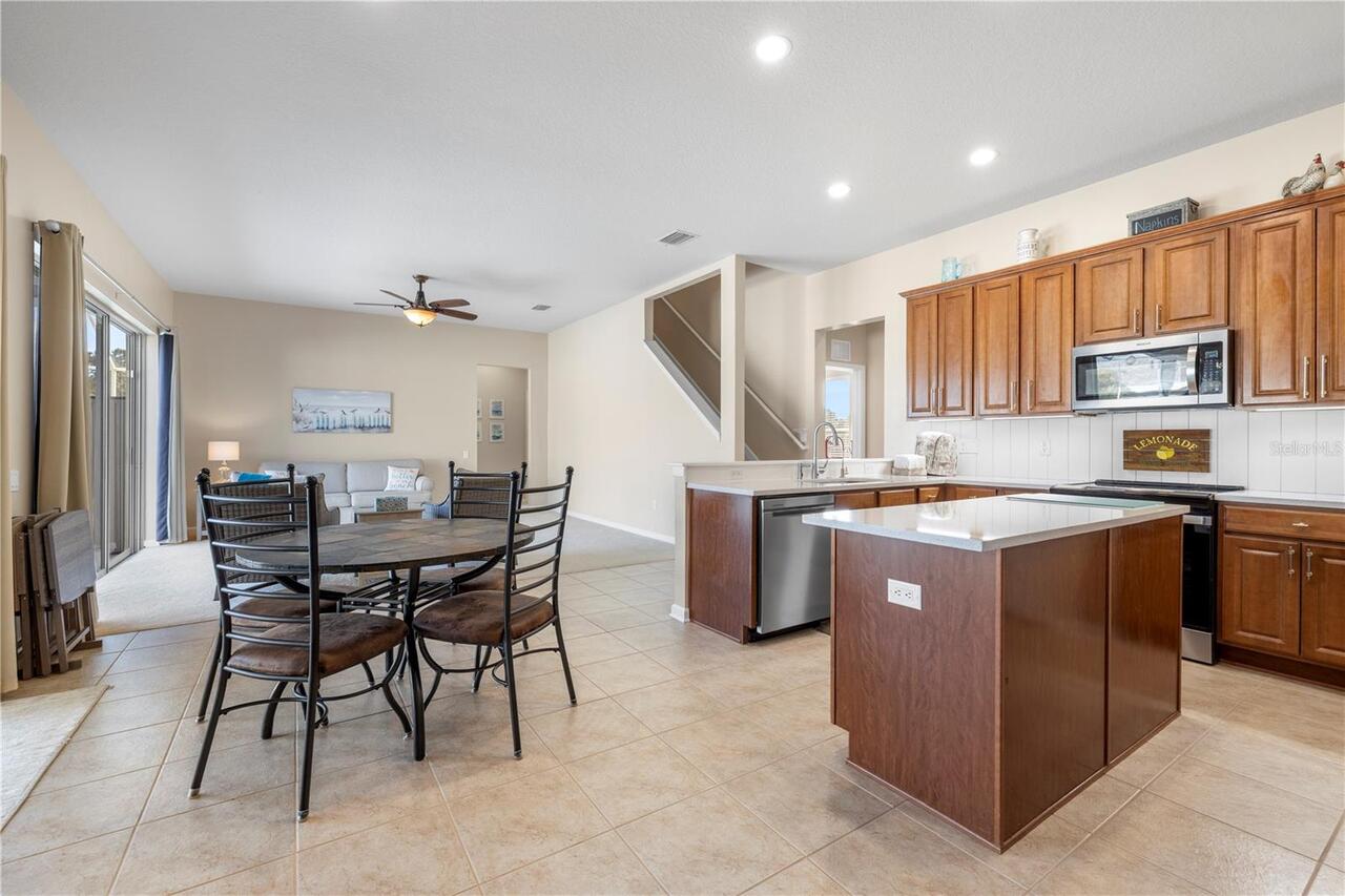 Listing Photo 11