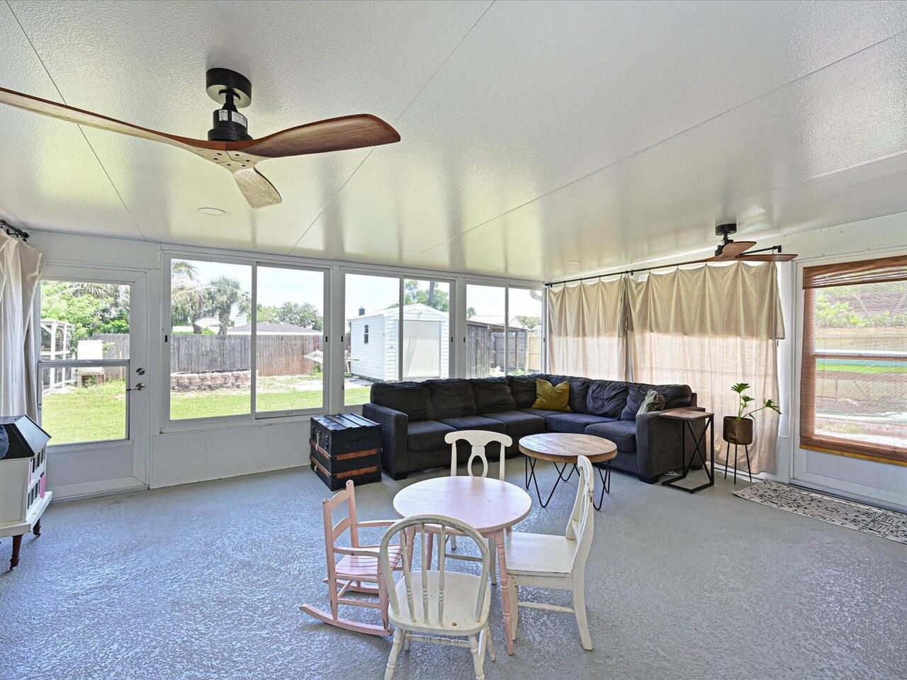 Listing Photo 10