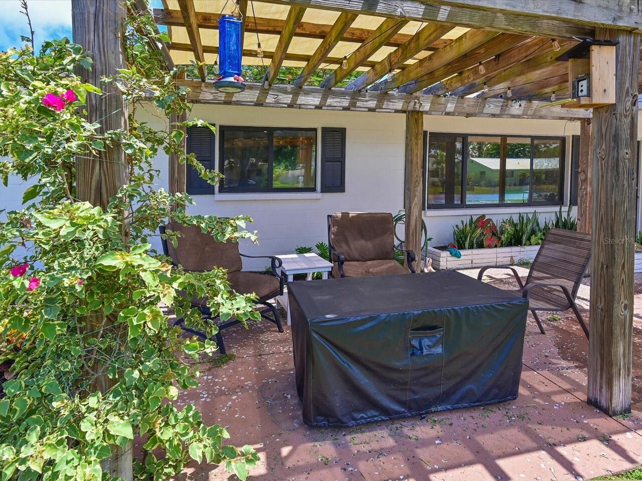 Listing Photo 17