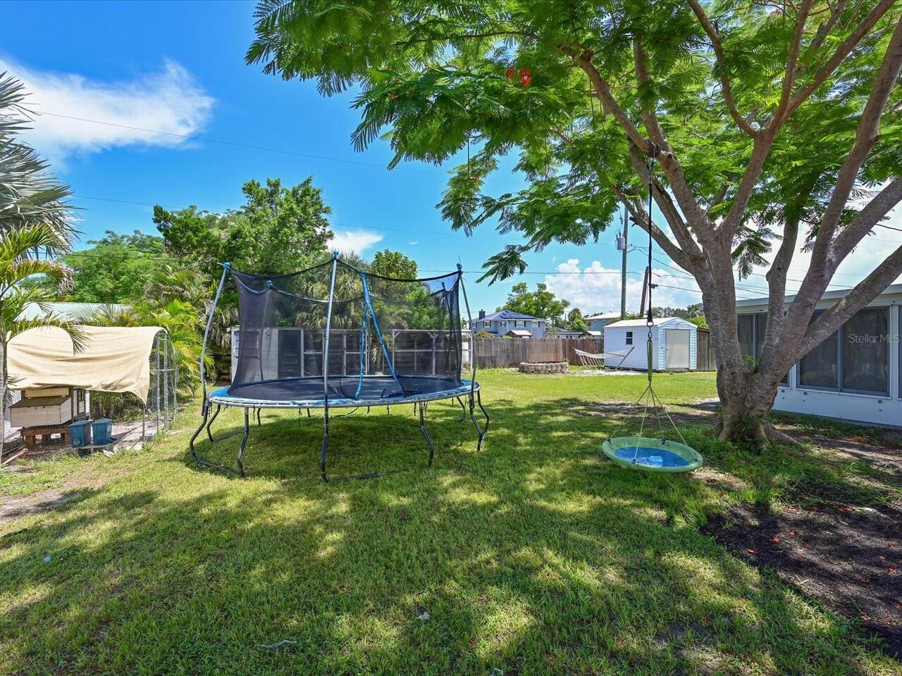 Listing Photo 23