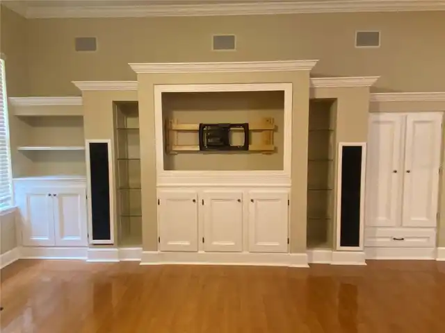 Listing Photo 24