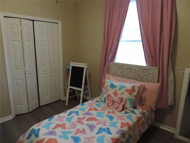 Listing Photo 15