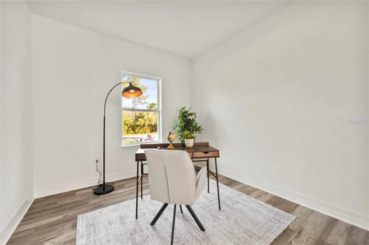 Listing Photo 15
