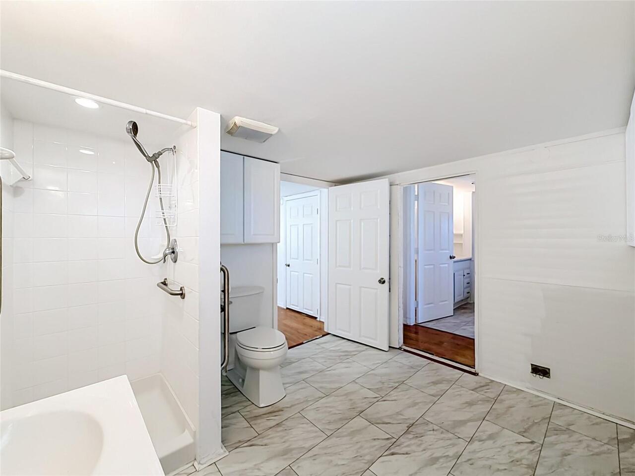 Listing Photo 21