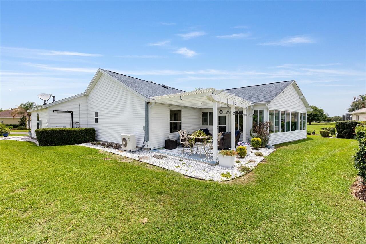 Listing Photo 8
