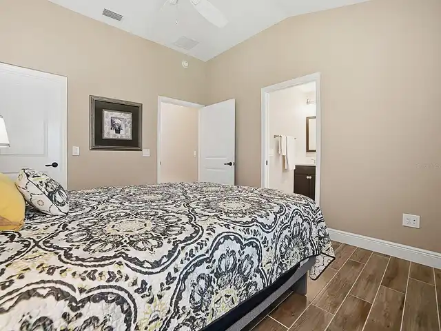 Listing Photo 39