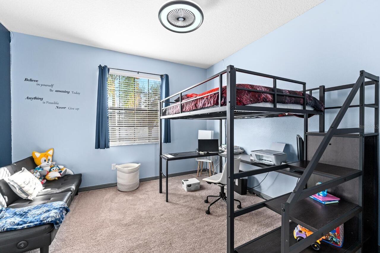 Listing Photo 16
