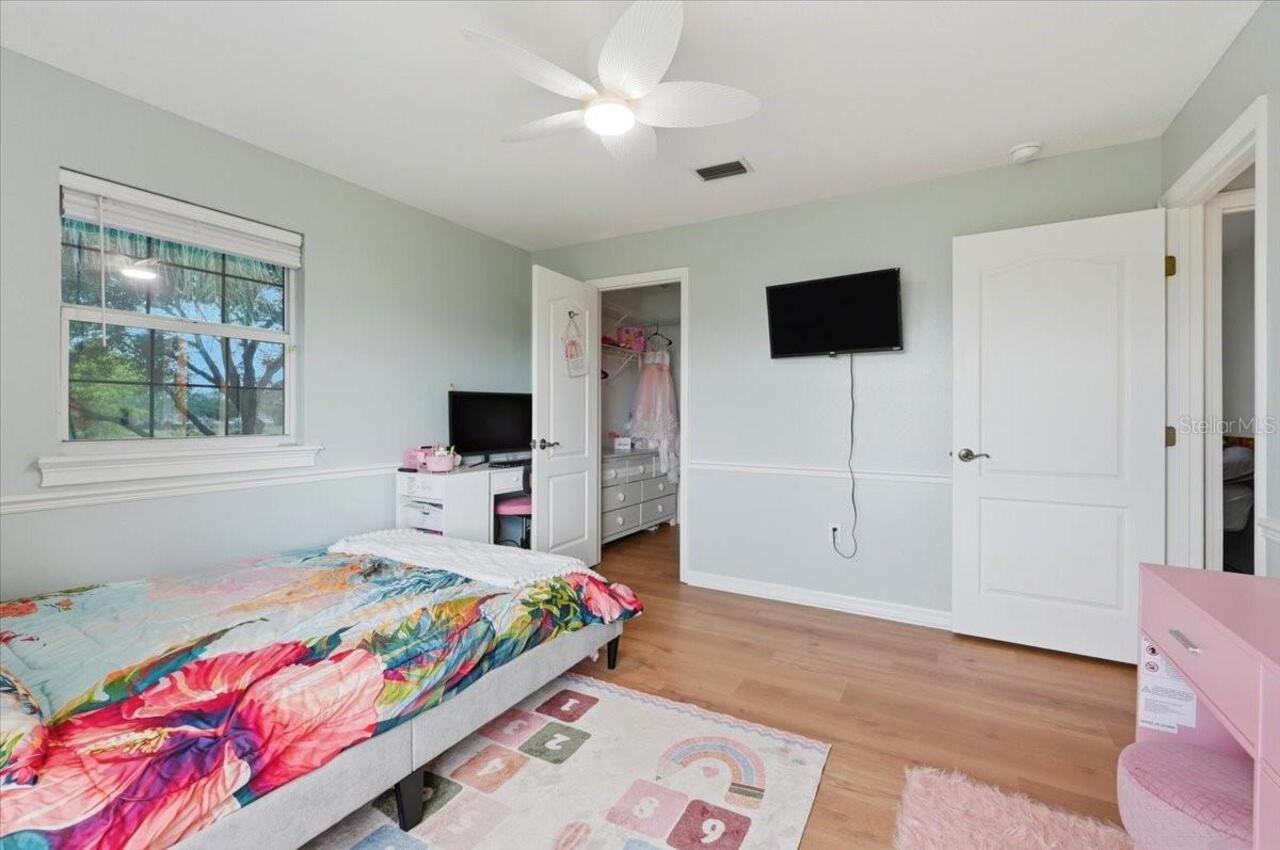 Listing Photo 43