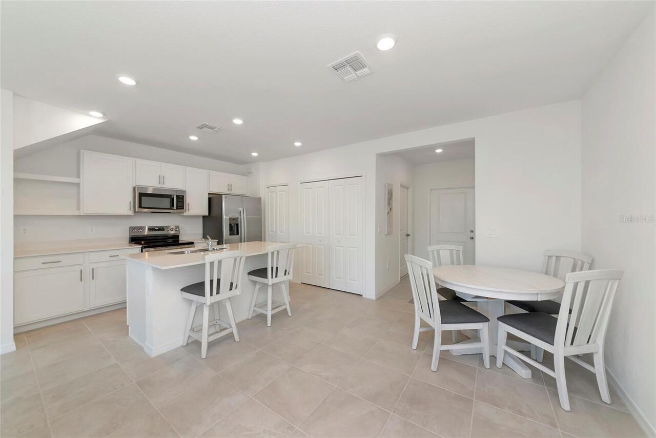 Listing Photo 17