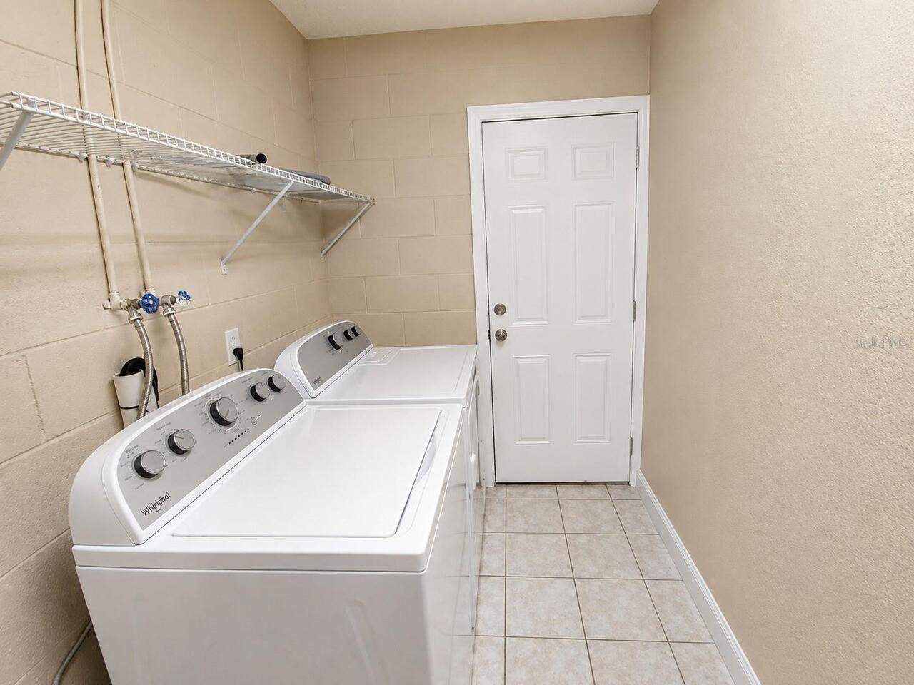 Listing Photo 12