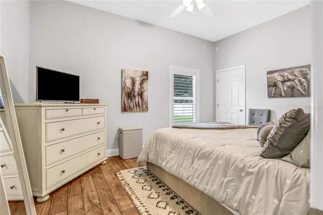 Listing Photo 23