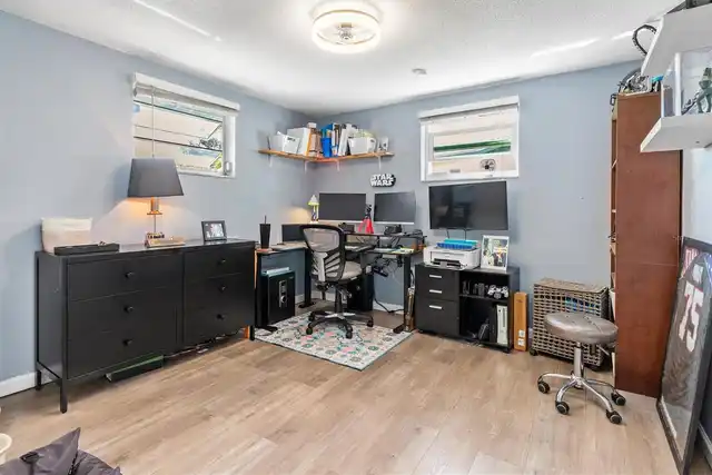 Listing Photo 23
