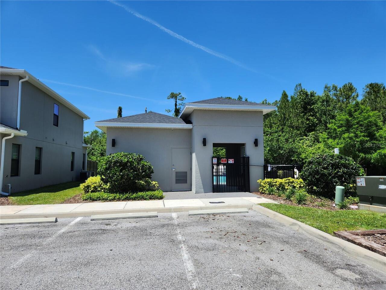 Listing Photo 16
