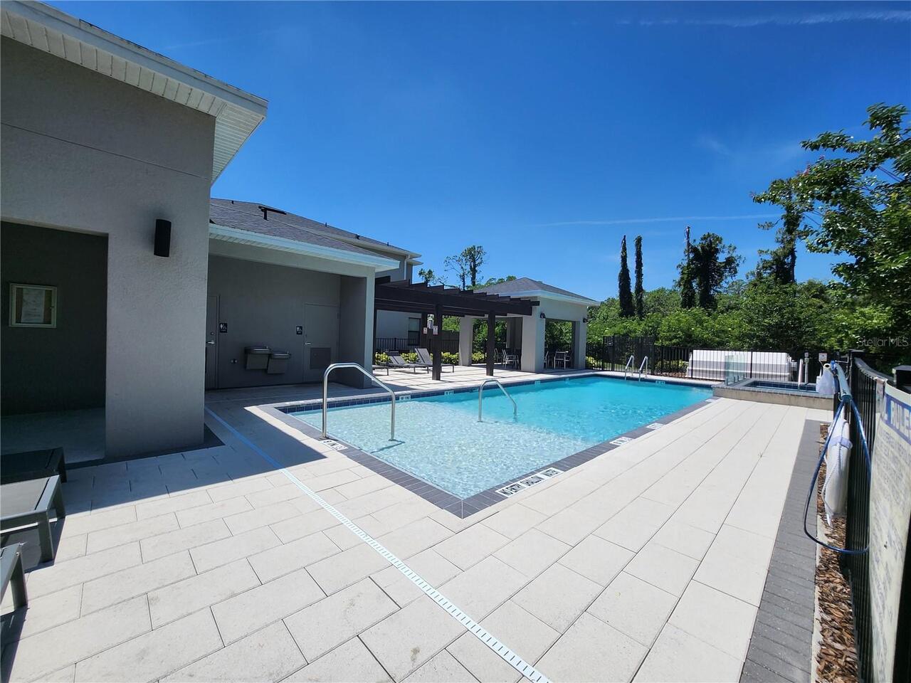 Listing Photo 18