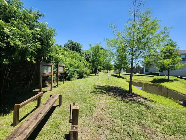 Listing Photo 20
