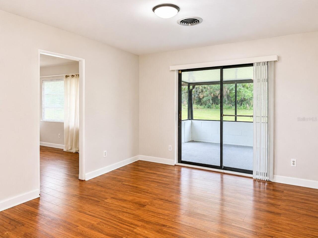 Listing Photo 7
