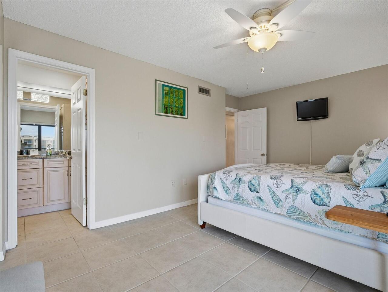 Listing Photo 41