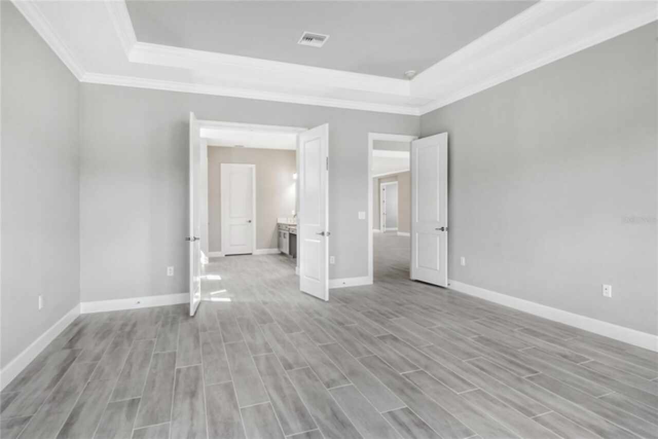 Listing Photo 33
