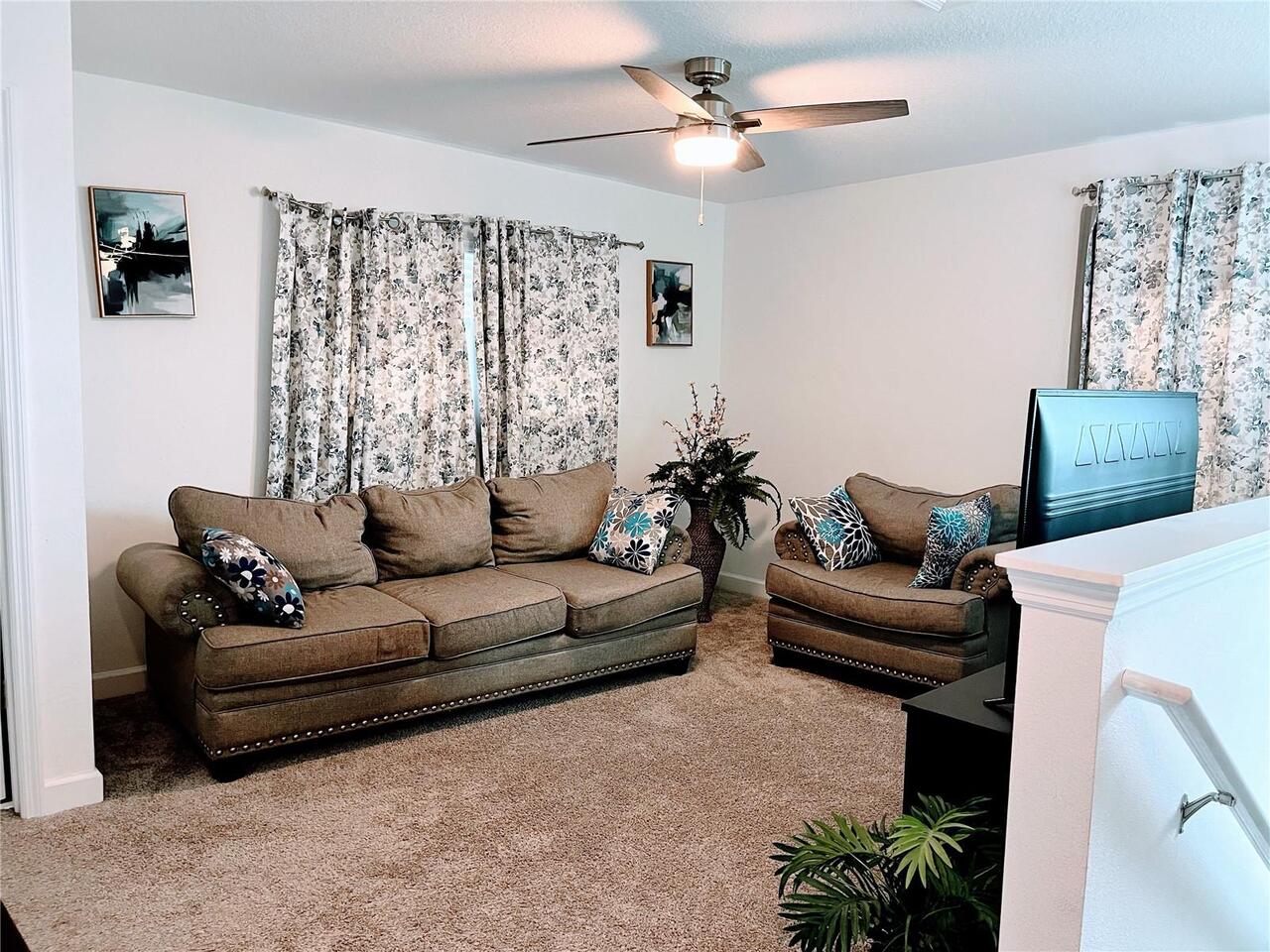 Listing Photo 8