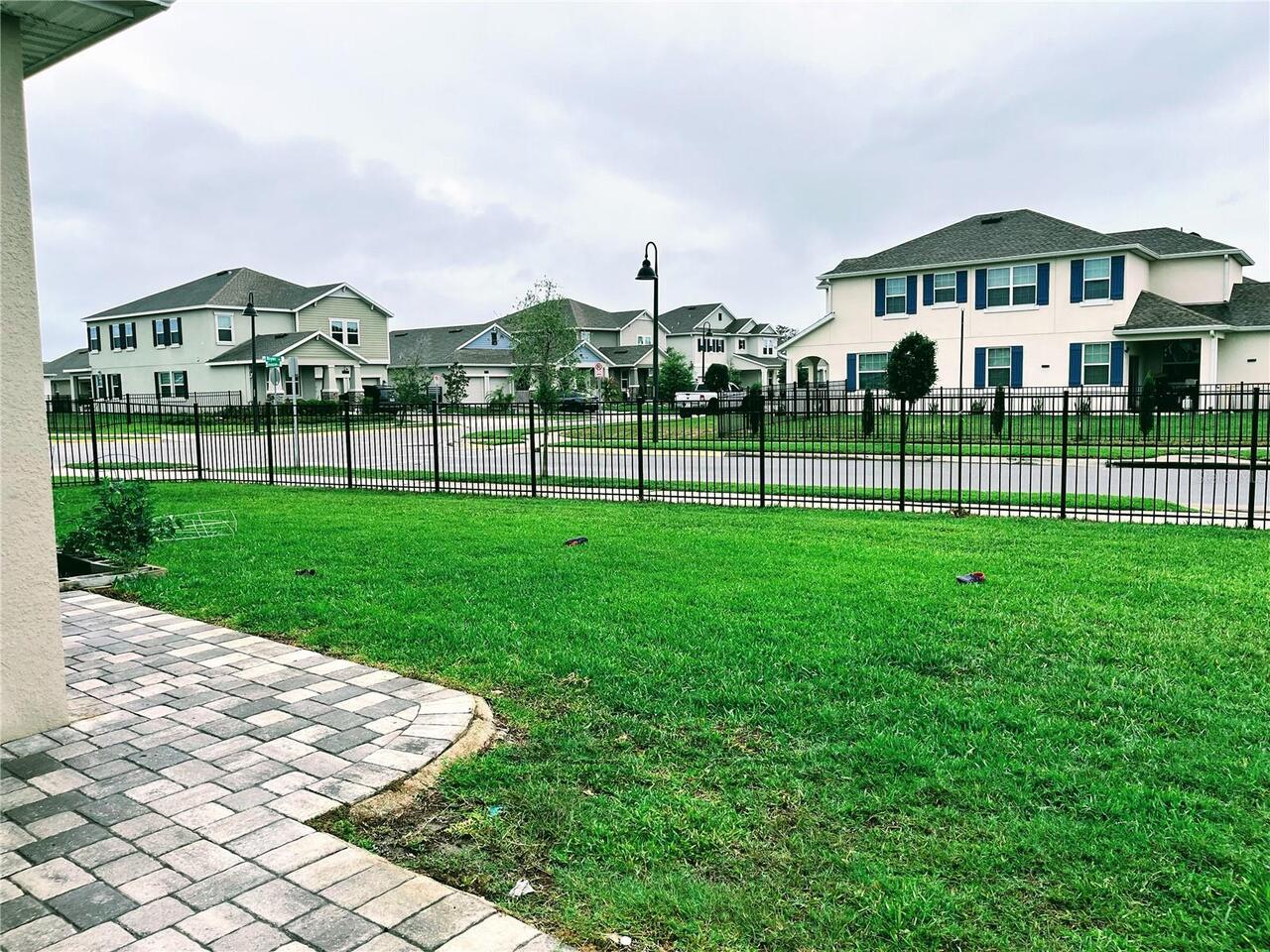 Listing Photo 17