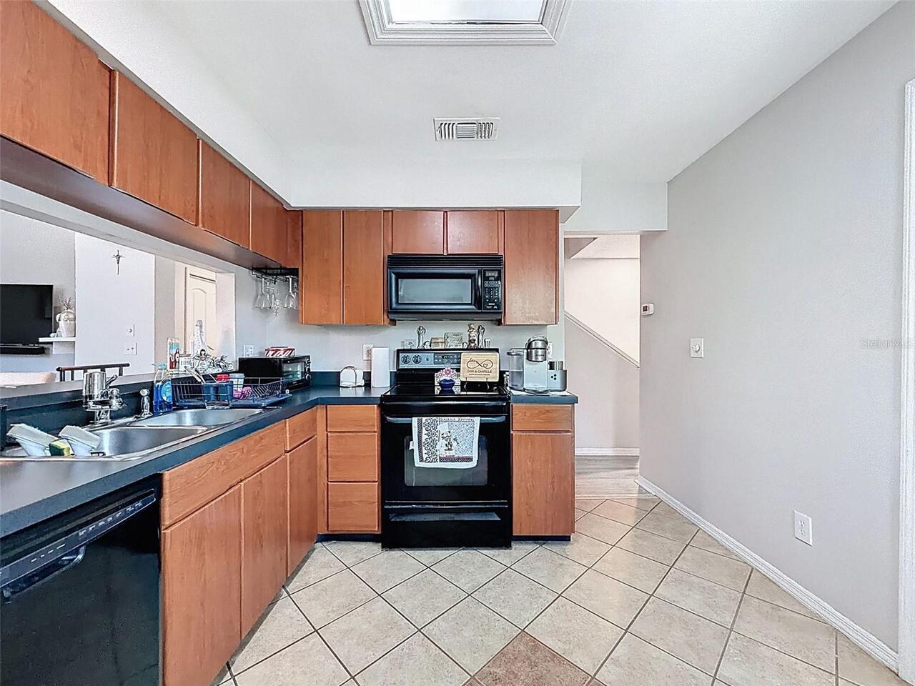 Listing Photo 14